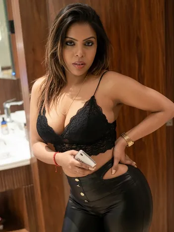 housewife call girls Vadodara